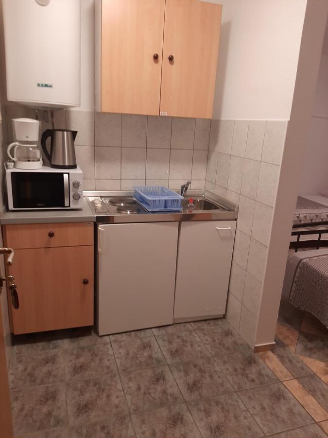 Apartments Marta สตารีกราด-ปาเคลนีซา ภายนอก รูปภาพ